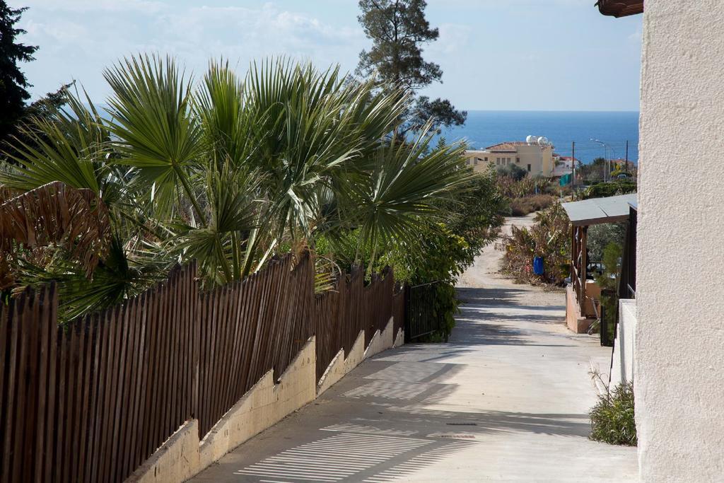 Coral Bay Sunkiss Villa Экстерьер фото