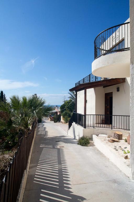 Coral Bay Sunkiss Villa Экстерьер фото