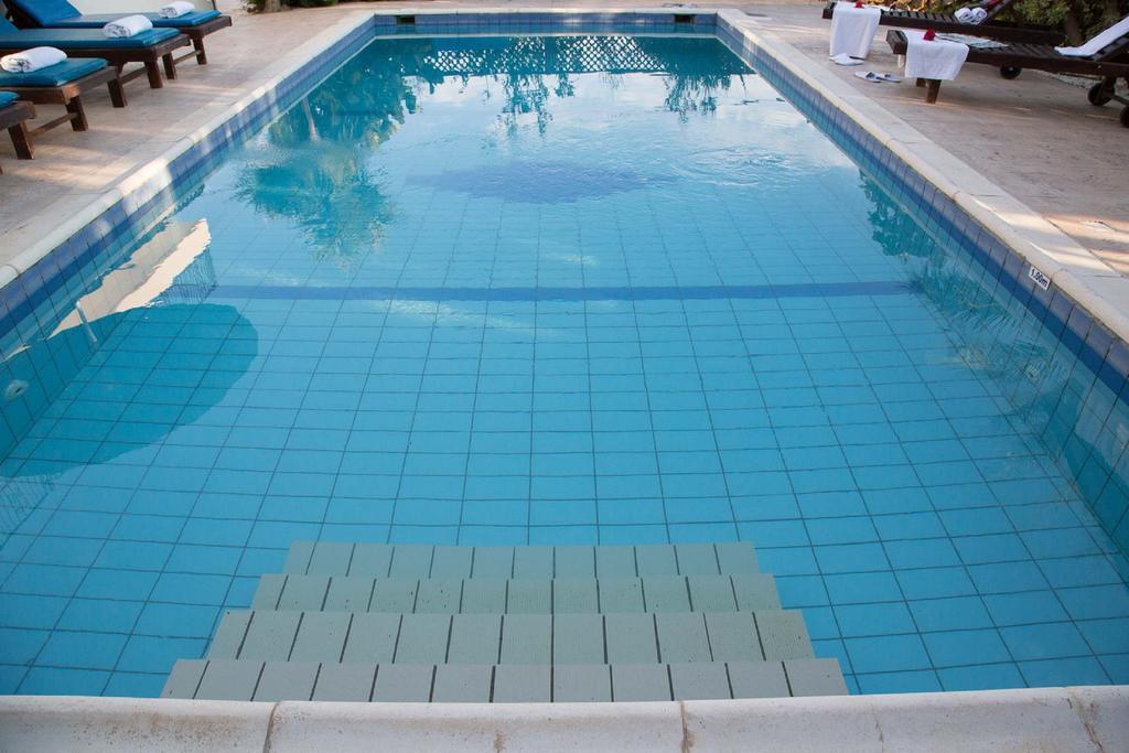 Coral Bay Sunkiss Villa Экстерьер фото