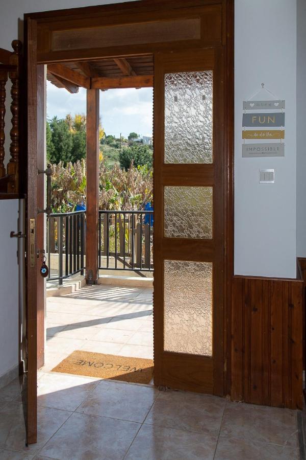 Coral Bay Sunkiss Villa Экстерьер фото