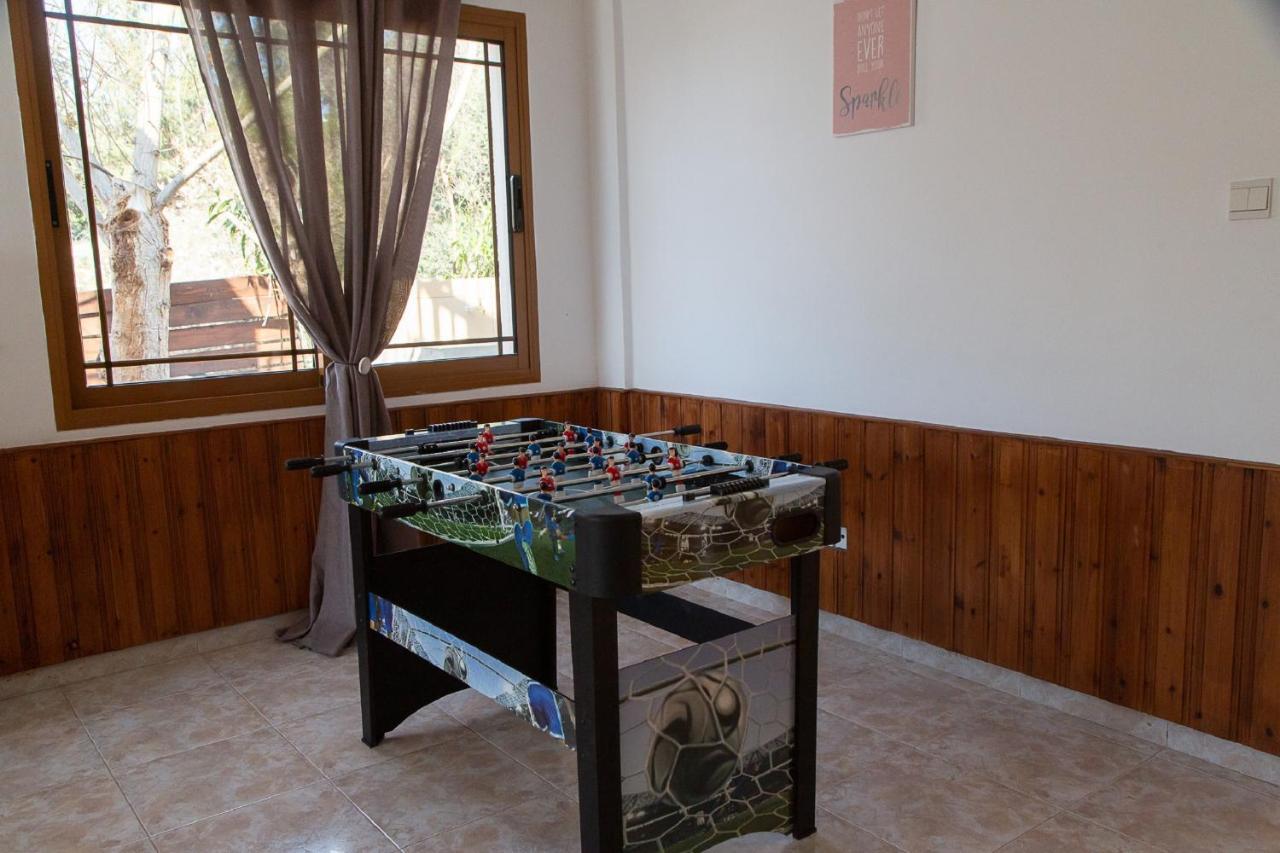 Coral Bay Sunkiss Villa Экстерьер фото